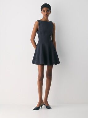 beaune dress short Aritzia Wilfred Pleated Mini Beaune Dress Sz Large